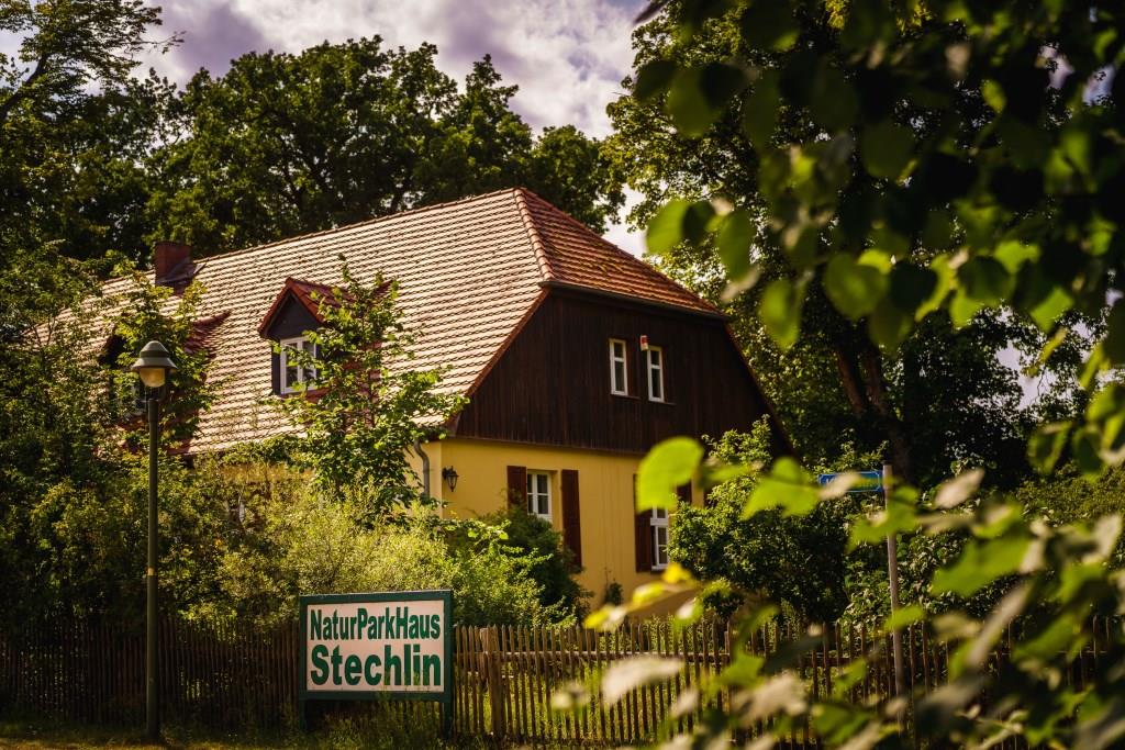 Ansicht NaturParkHaus Stechlin